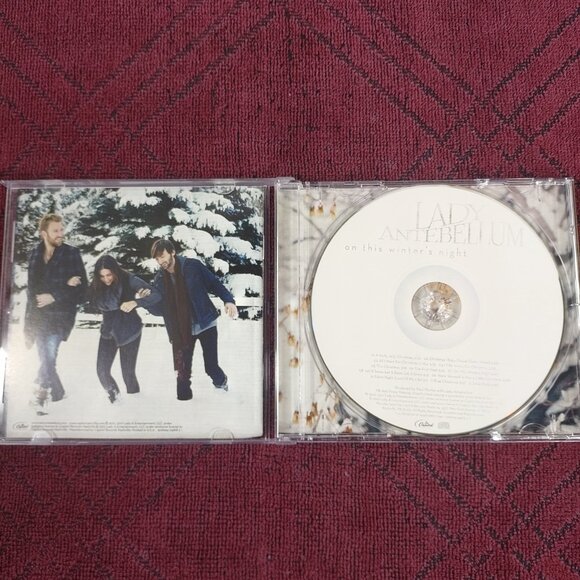 Lady Antebellum - On This Winter's Night - 2012 - Christmas Music - CD - Used - Picture 3 of 3